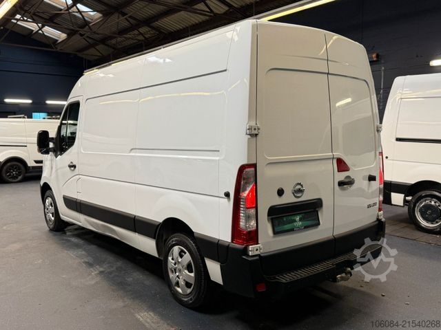 High top van NISSAN NV400 Kasten L2H2 Klima Tempomat R-CAM AHK 2,5T