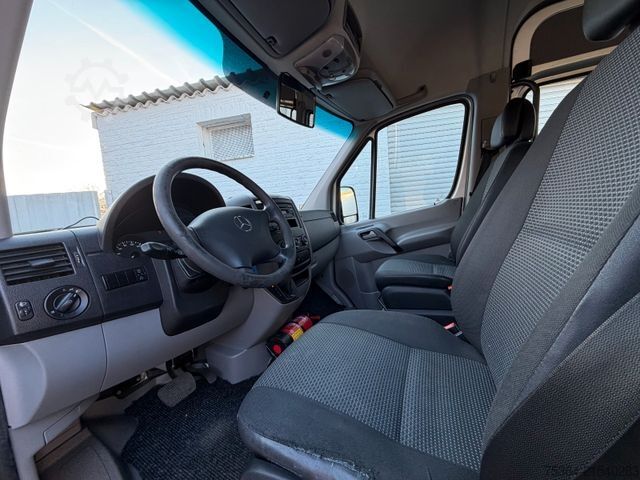Minibus MERCEDES-BENZ Sprinter 311Cdi Max 9Sitze Schiebetür Lift Klima
