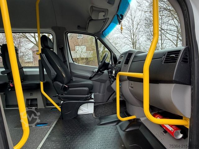 Minibus MERCEDES-BENZ Sprinter 313 BlueTEC 9Sitze+Rollstuhllift Klima