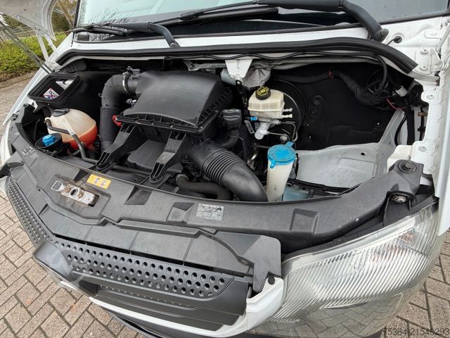 Minibus MERCEDES-BENZ Sprinter 313 BlueTEC 9Sitze+Rollstuhllift Klima