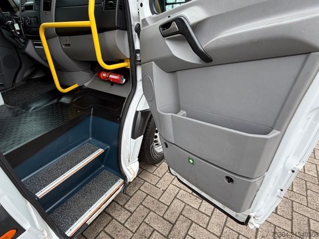 Minibus MERCEDES-BENZ Sprinter 313 BlueTEC 9Sitze+Rollstuhllift Klima
