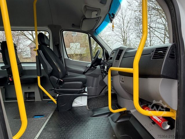Minibus MERCEDES-BENZ Sprinter 313 BlueTEC 9Sitze+Rollstuhllift Klima