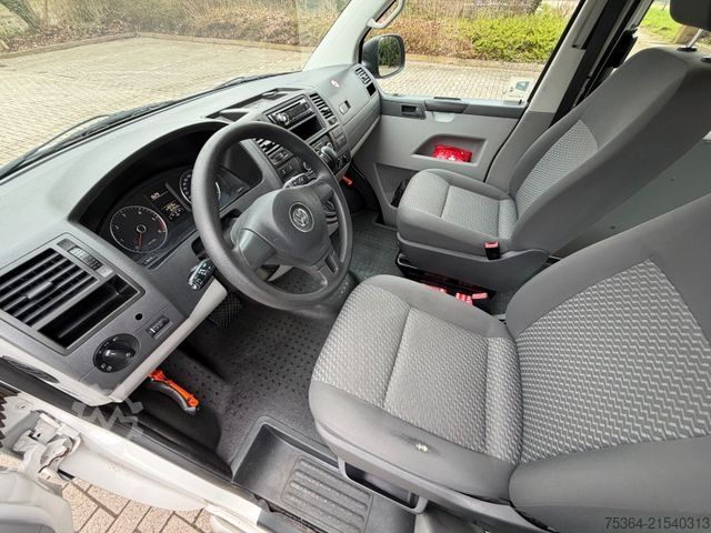 Minibus VOLKSWAGEN T5 Kombi Lang 2.0 Tdi BlueMotion 9 Sitze DSG