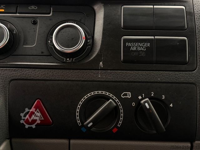 Minibus VOLKSWAGEN T5 Kombi Lang 2.0 Tdi BlueMotion 9 Sitze DSG