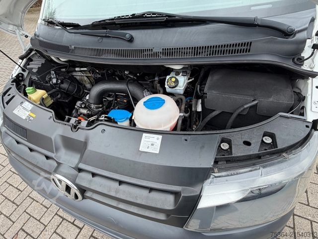 Minibus VOLKSWAGEN T5 Kombi Lang 2.0 Tdi BlueMotion 9 Sitze DSG