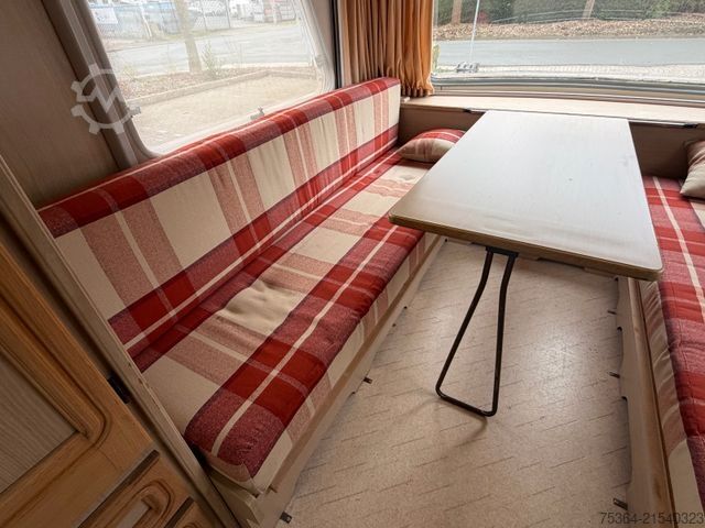 Caravan  Award Daystar 8010 Wohnwagen Boiler Backoven Wc