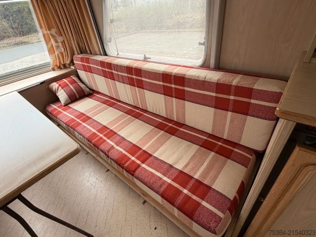 Caravan  Award Daystar 8010 Wohnwagen Boiler Backoven Wc