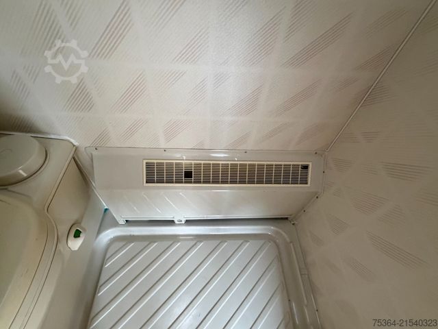 Caravan  Award Daystar 8010 Wohnwagen Boiler Backoven Wc