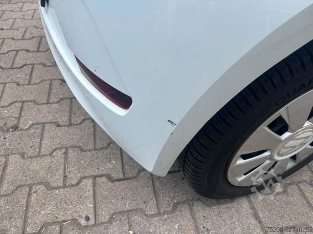 Furgão VW up!