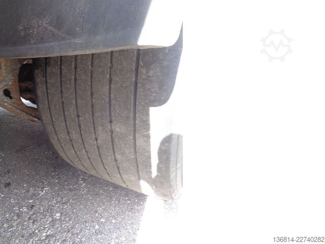 Brandalı açık yarı römork  SAPL 24 Mega Alufelgen Liftachse 445/45 R19,5