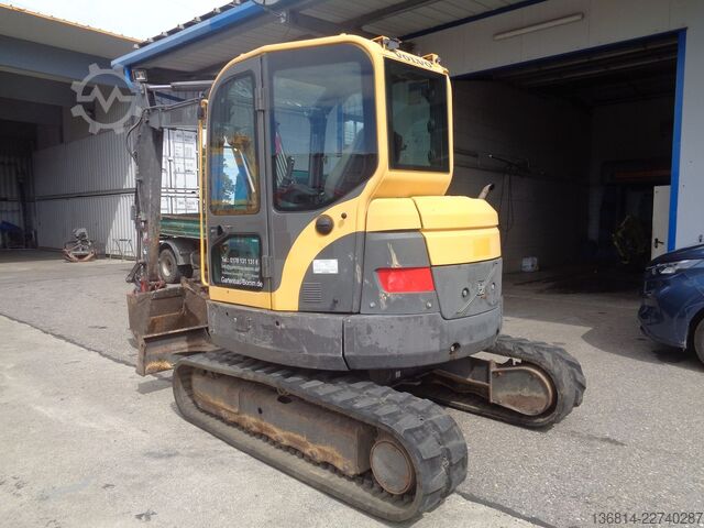 Mini ekskavatör VOLVO ECR58 2xLöffel Lehnhoff MS03