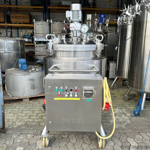Réservoir à vide de 345 litres chauffé électriquement en V4A avec agitateur à hélice. Diessel B0010