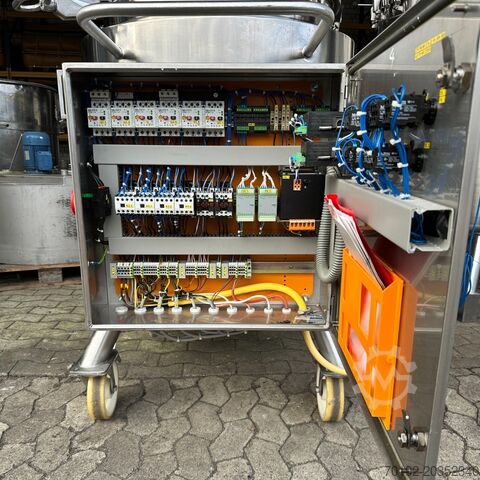 Réservoir à vide de 345 litres chauffé électriquement en V4A avec agitateur à hélice. Diessel B0010