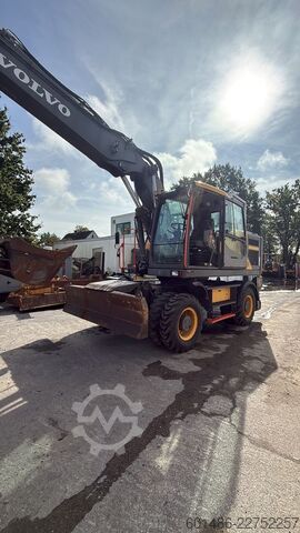 Mobilbagger VOLVO EW 180 E