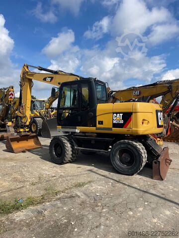 Mobilbagger CATERPILLAR M313 D