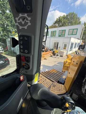 Straßenwalze CATERPILLAR D5 LGP GPS 3D