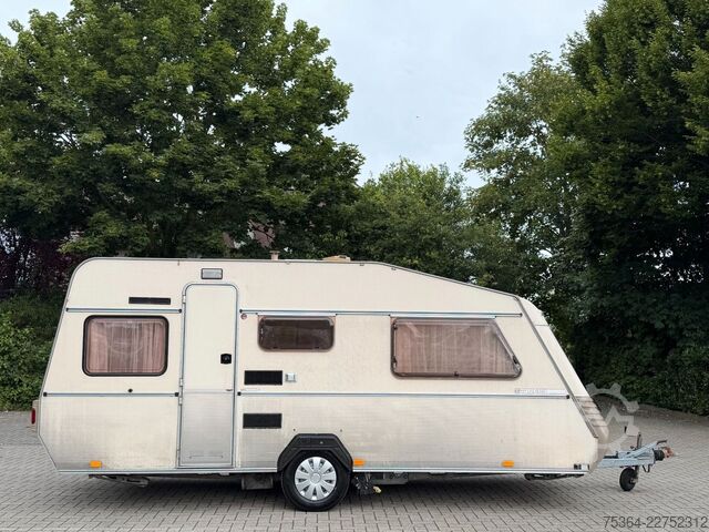 Wohnwagen KIP Hy-Line KH48T Mover Warm Wasser Vorzelt