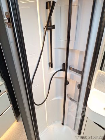 Integrated camper HYMER/ERIBA B-Klasse MC I 600