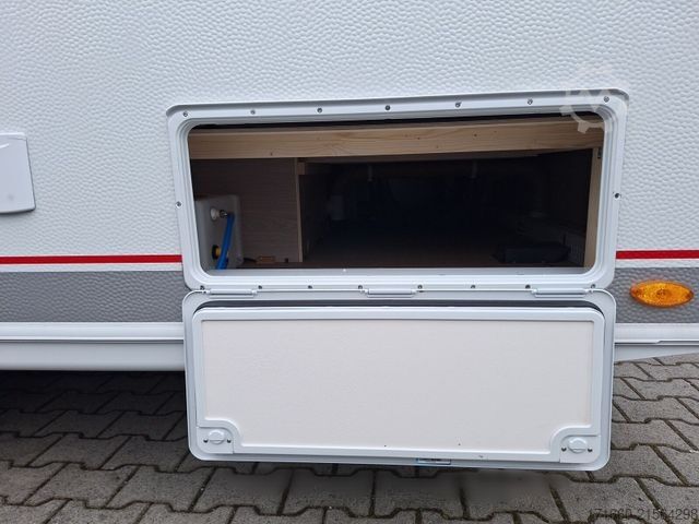 Caravan BÜRSTNER Premio Plus 410 TS Dachklima u. Autark Paket
