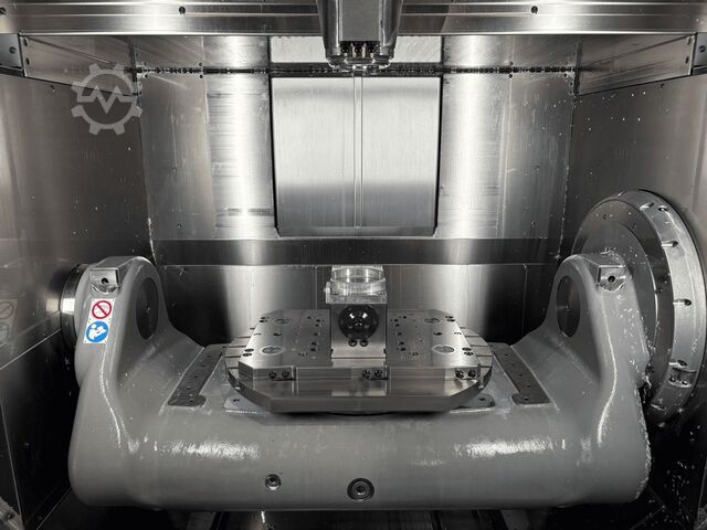 Centro di lavoro universale Hermle C 400 U