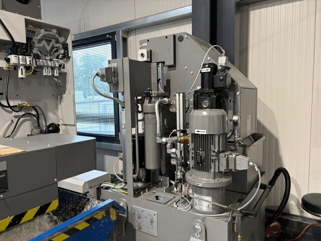 Centro di lavoro universale Hermle C 400 U