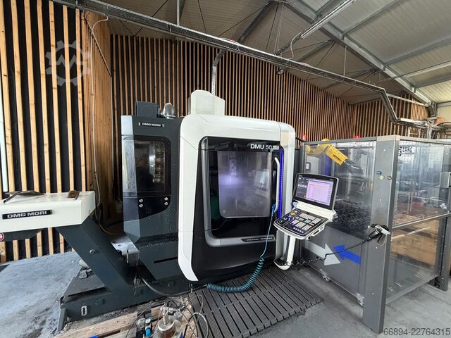 Centro de usinagem universal + robô DMG MORI DMU 50 3rd mit Lang RoboTrex52