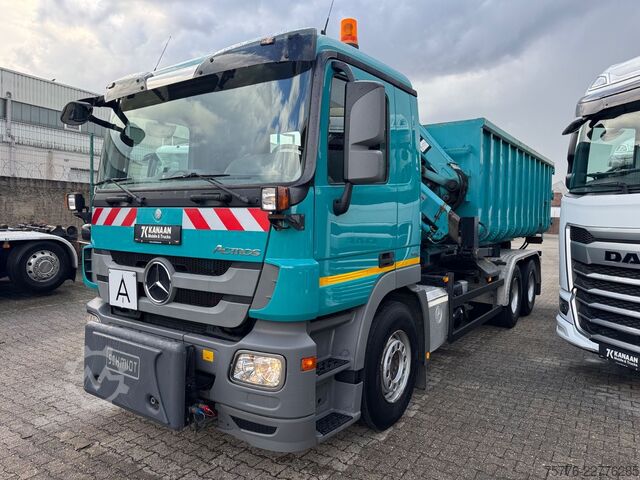 Γερανός τοποθετημένος σε φορτηγό MERCEDES-BENZ 2632 Actros 6x4 Meiller Abroller KRAN Salzstreu