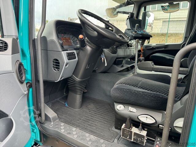 Γερανός τοποθετημένος σε φορτηγό MERCEDES-BENZ 2632 Actros 6x4 Meiller Abroller KRAN Salzstreu
