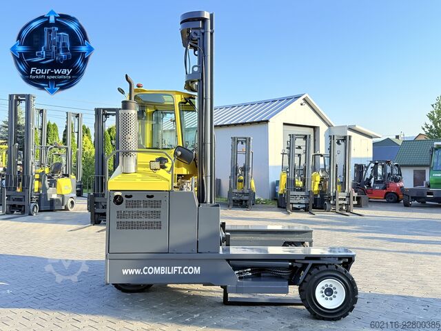 Carrello elevatore a 4 direzioni Combilift C5000XL GAS TRIPLEX 6920 FREE-LIFT CABIN
