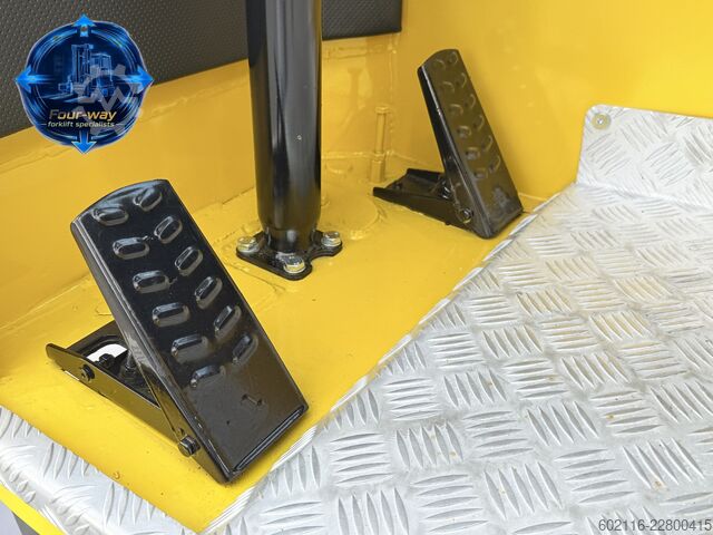 Carrello elevatore a 4 direzioni Combilift C5000XL GAS DUPLEX 4500MM POSITIONER