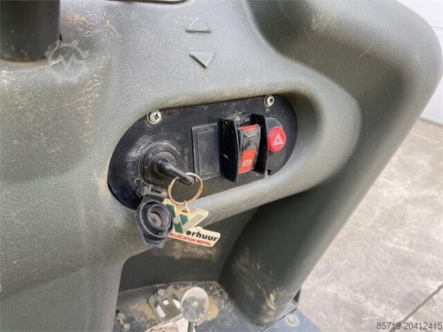 Véhicule à benne Wacker Neuson Neuson 1001 (5355)