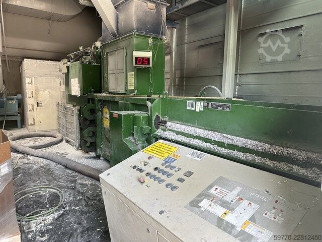 Pressa per balle Paal Likon 200