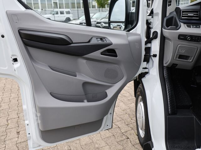 Furgão de painéis Maxus DELIVER 9