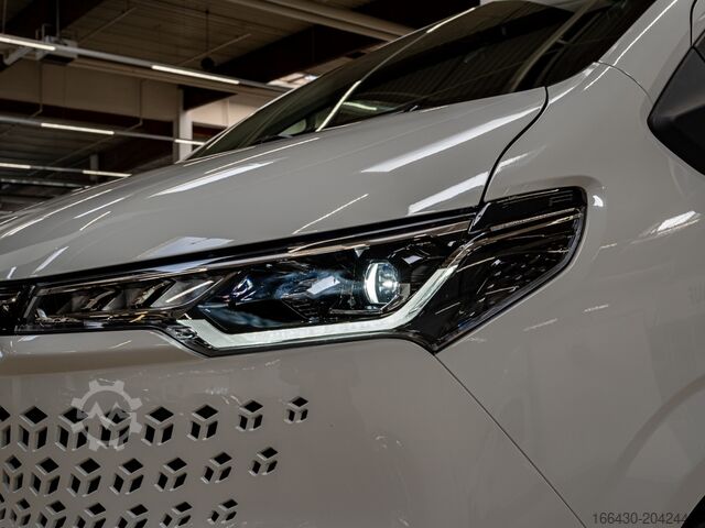 Minibus Maxus DELIVER 7