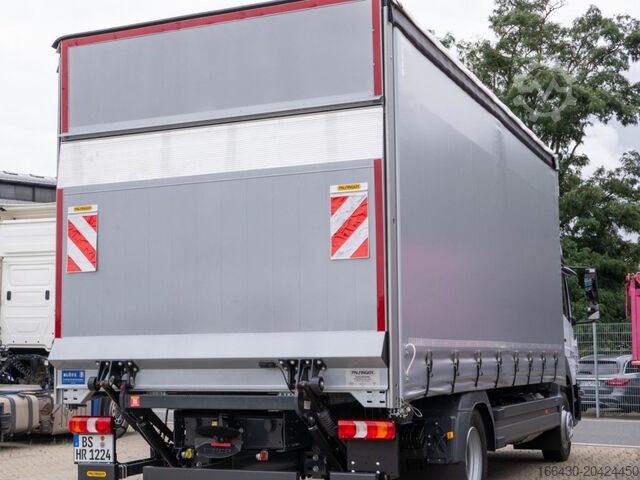 Flatbed truck with tarp Mercedes-Benz Atego 1224 L Curtainsider Schiebeplane li/re Ladebordwand BigSpace