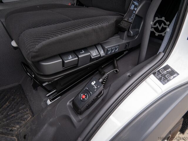 Ladbil med presenning Mercedes-Benz Atego 1224 L Curtainsider Schiebeplane li/re Ladebordwand BigSpace