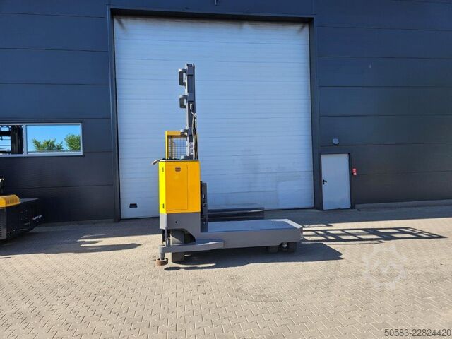 Cargador lateral de cuatro vías Baumann 50/18/60 STC8.5
