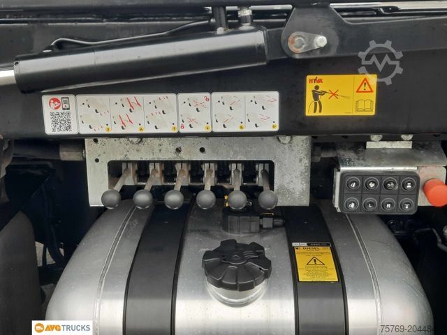 Skip truck MERCEDES-BENZ 2553 L ACTROS Nachlauf-Lenkachse Liege