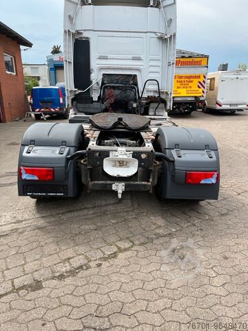 4x2 nyergesvontató MAN TGA 18.400