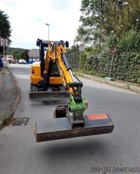 Pracovní plosiny samojízdné JCB 36C-I Neugerät