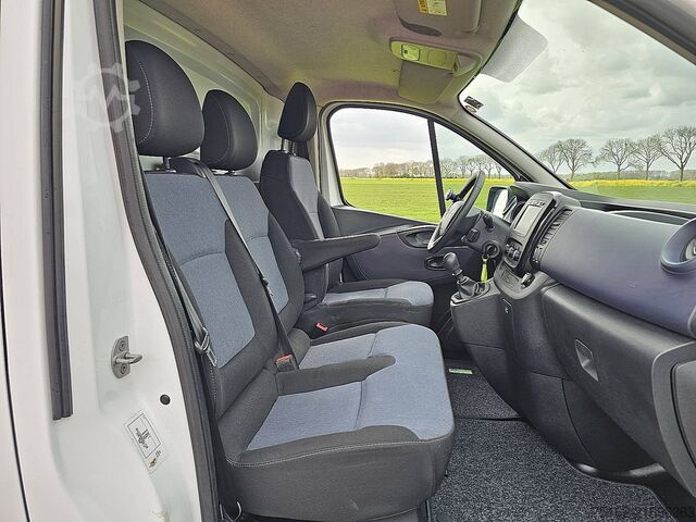 Stationvogn med højt tag OPEL VIVARO