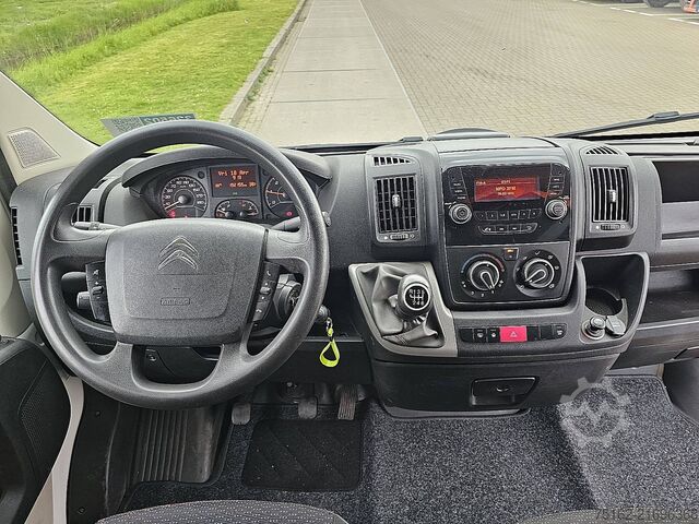 High-roof van CITROEN JUMPER 2.2 laadklep