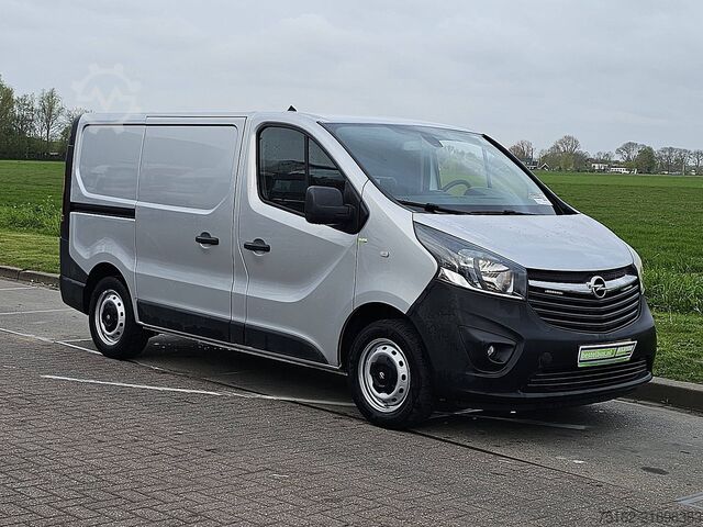 Magastetős kombi OPEL VIVARO 1.6 L1H1 Navi NAP Euro6!