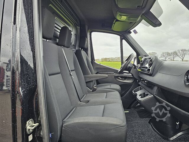 Kombi z wysokim dachem MERCEDES-BENZ SPRINTER 316 L2H1 RWD Automaat!
