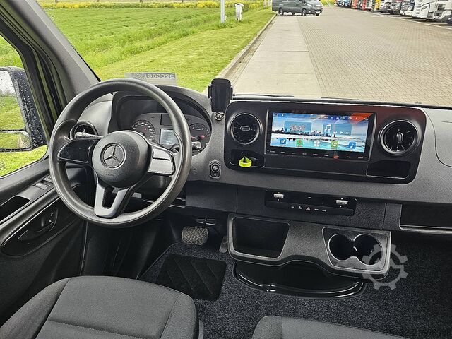 Kombi z wysokim dachem MERCEDES-BENZ SPRINTER 316 L2H1 RWD Automaat!
