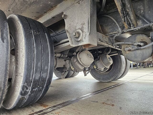 Low loader NOOTEBOOM OSD-48-03V/L