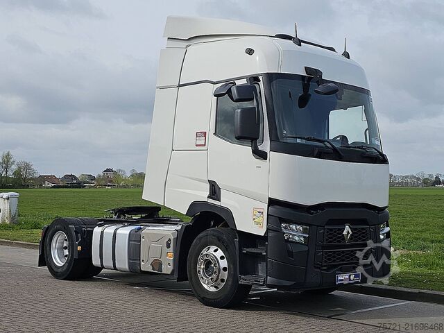 Standard-SZM RENAULT T 440