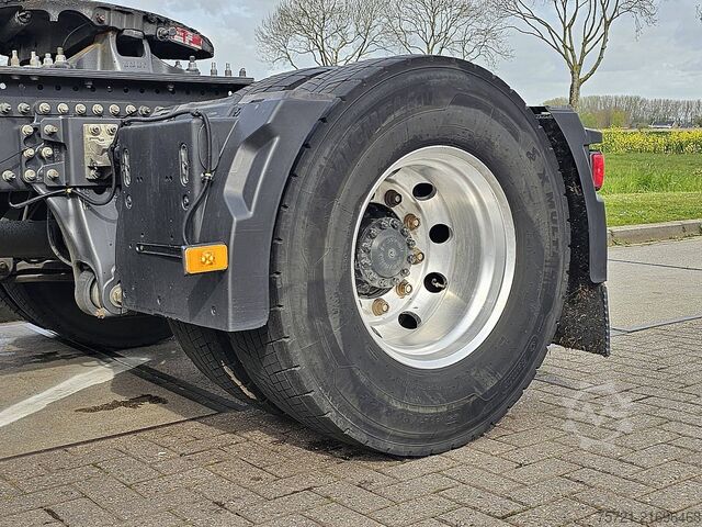 Standard-SZM RENAULT T 440