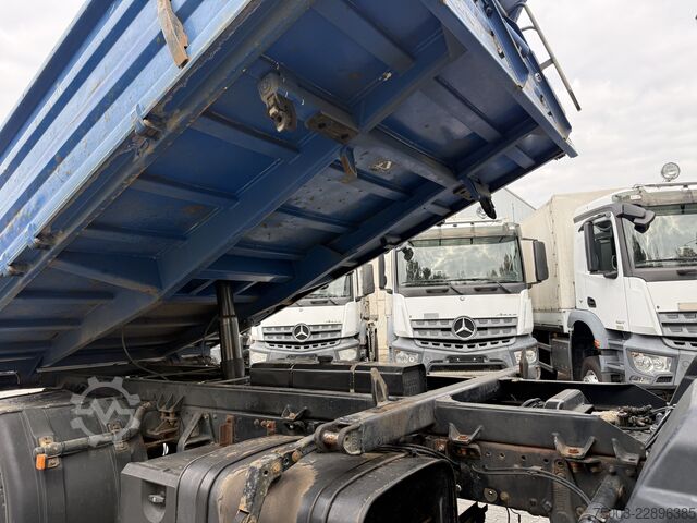 Τρίπλευρο ανατρεπόμενο φορτηγό MAN LE 18.250 4X4 BB Meiller