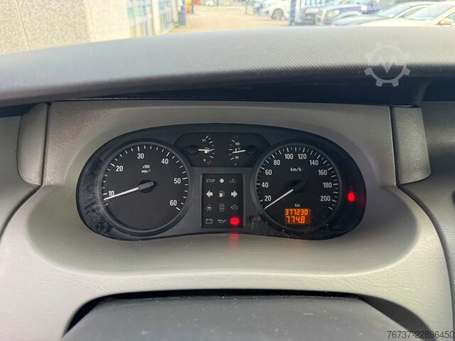 Teslimat kamyoneti çift kabin Opel Vivaro **5 SEATS-BELGIAN ORIGINE**